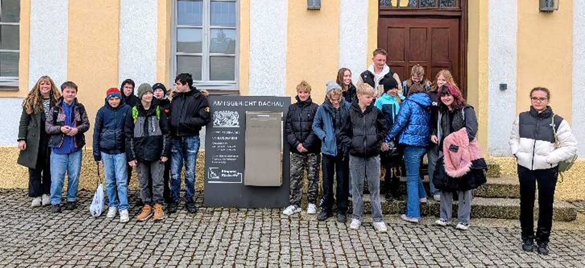Besuch der Kl. 7a beim Amtsgericht Dachau